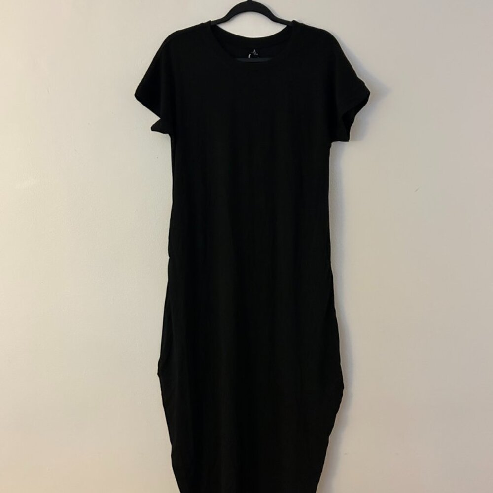 Arabess Black Dress - Medium